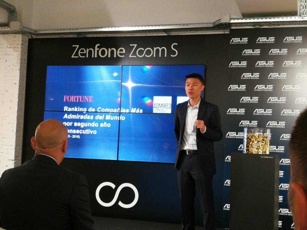 ZenFone Zoom S