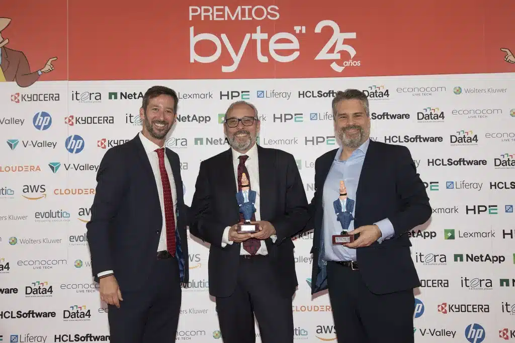 Evolutio y GISS. Premio al mejor proyecto de migración a nube pública 