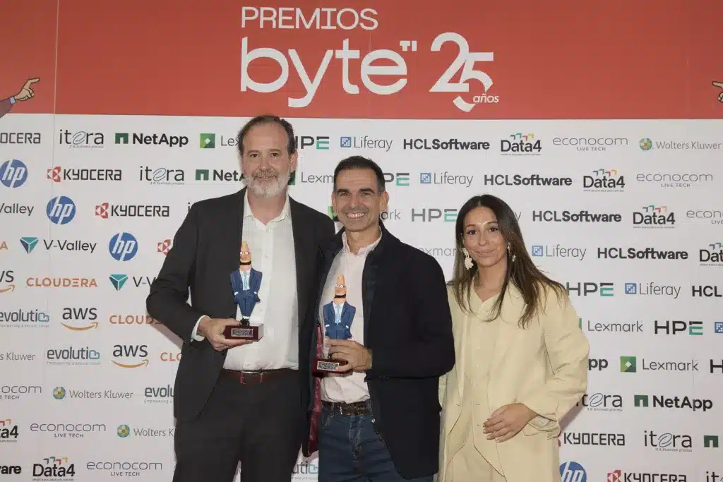 Kyocera y Correos Express Premio a la Automatización Inteligente con IA 