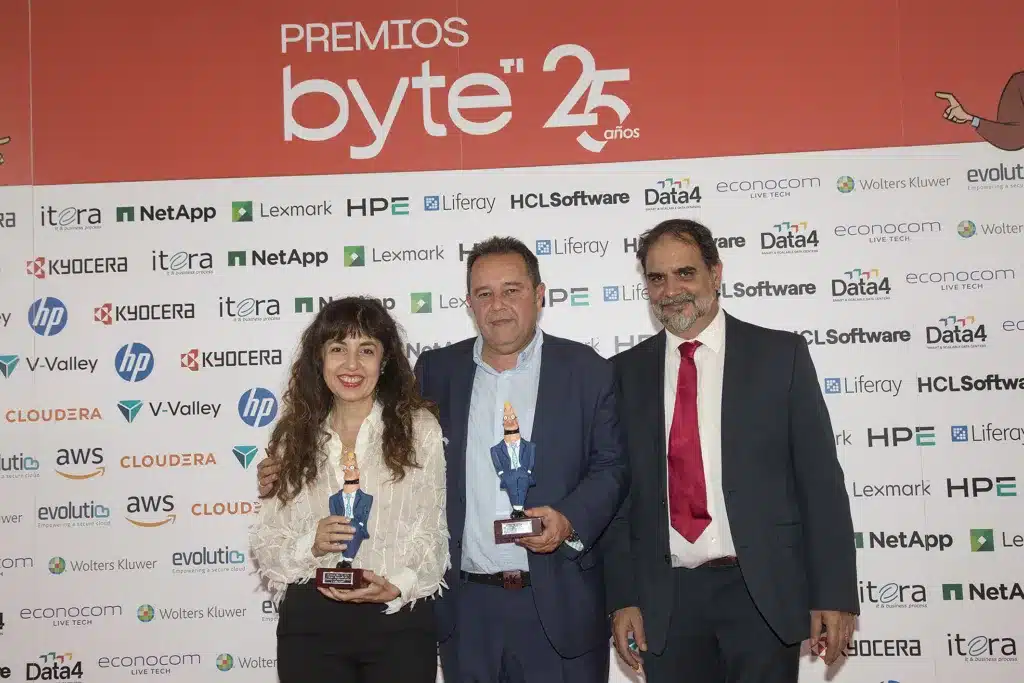 V-Valley y GMV. Premio al mejor desarrollo de negocio en ciberseguridad 