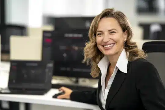 Gabriela Zornoza, experta en seguridad híbrida y Hybrid Mesh en Check Point Software