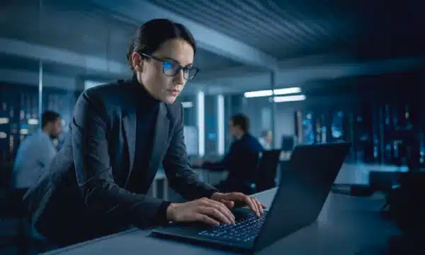 Revista Byte TI - Noticias de Informática | Noticias de Tecnología | Noticias Ciberseguridad para el CIO, Director de Sistemas y Ciberseguridad 28 era de la IA