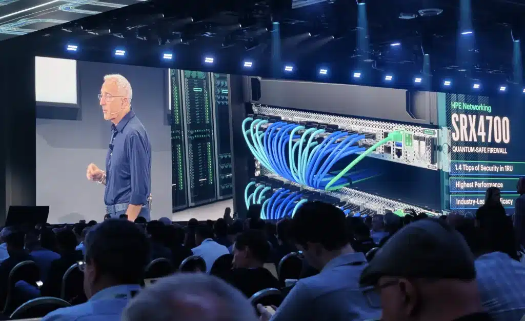 “El diseño de la arquitectura de la IA comienza por la red”, destaca Antonio Neri, CEO de HPE 4 “El diseño de la arquitectura de la IA comienza por la red”, destaca Antonio Neri, CEO de HPE 2