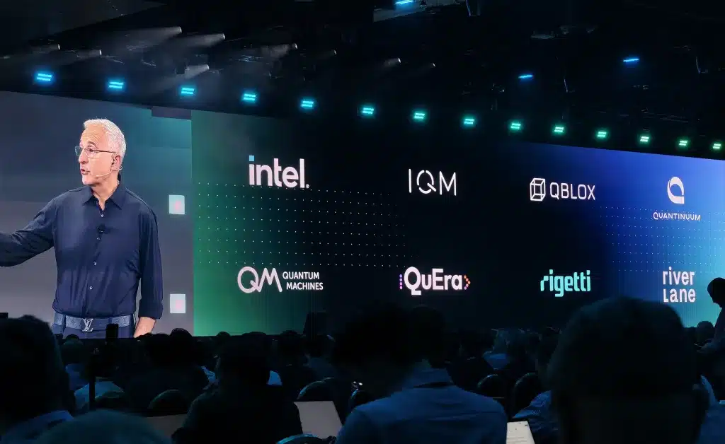 “El diseño de la arquitectura de la IA comienza por la red”, destaca Antonio Neri, CEO de HPE 3 “El diseño de la arquitectura de la IA comienza por la red”, destaca Antonio Neri, CEO de HPE 1
