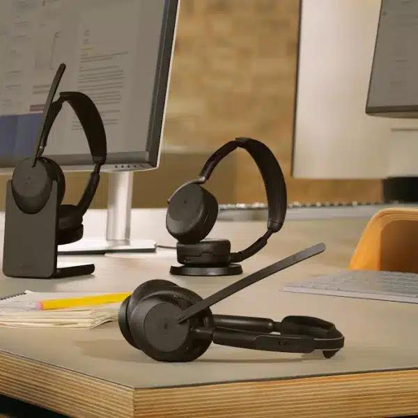 Revista Byte TI - Noticias de Informática | Noticias de Tecnología | Noticias Ciberseguridad para el CIO, Director de Sistemas y Ciberseguridad 3 Jabra lanza tres nuevos auriculares Evolve3 para distintos perfiles profesionales