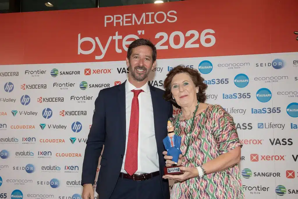 Helena Herrero, Helena Herrero, expresidenta de HP España y exvicepresidenta de HP para el Sur y Este de Europa, Oriente Medio y África, recibió el Premio a la Trayectoria