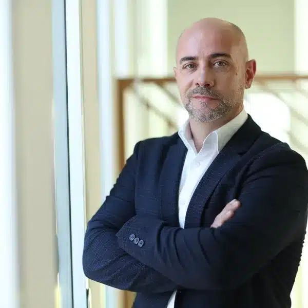 Revista Byte TI - Noticias de Informática | Noticias de Tecnología | Noticias Ciberseguridad para el CIO, Director de Sistemas y Ciberseguridad 44 Abel Márquez, Lead Technology Product Manager en Wolters Kluwer Tax & Accounting España
