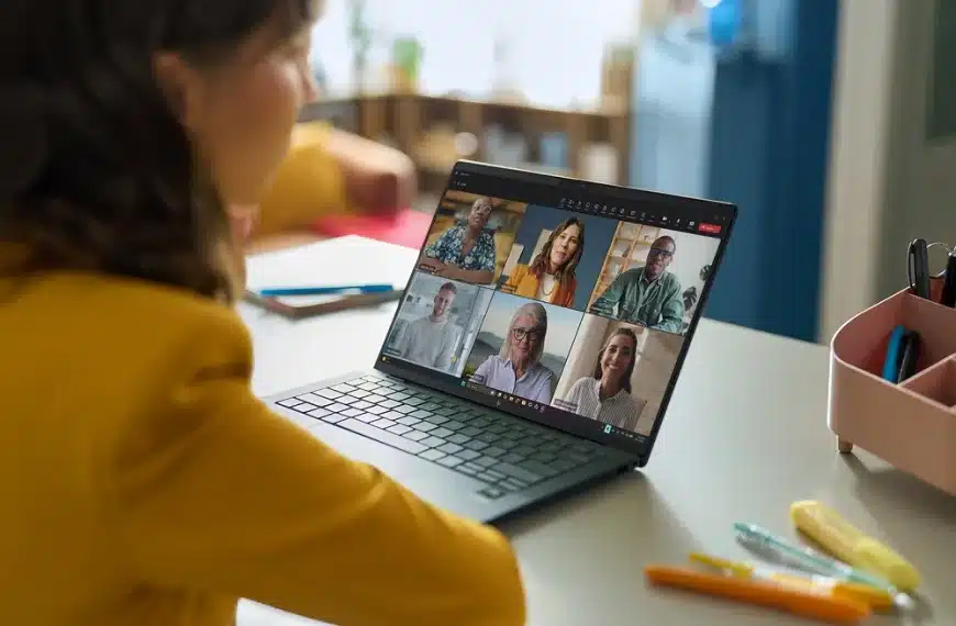 Revista Byte TI - Noticias de Informática | Noticias de Tecnología | Noticias Ciberseguridad para el CIO, Director de Sistemas y Ciberseguridad 1 HP EliteBook X G2i, el portátil con IA para aliviar la sobrecarga de trabajo