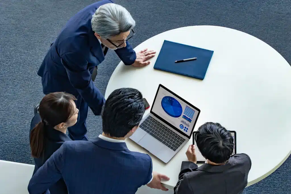 Cómo integrar los sistemas de gestión ERP, CRM y BI para ser más eficientes 3 Cómo integrar los sistemas de gestión ERP, CRM y BI para ser más eficientes 1
