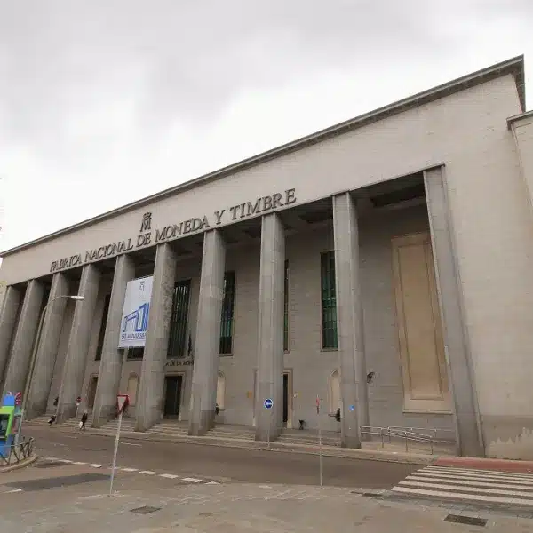 Revista Byte TI - Noticias de Informática | Noticias de Tecnología | Noticias Ciberseguridad para el CIO, Director de Sistemas y Ciberseguridad 4 La Fábrica Nacional de Moneda y Timbre (FNMT) refuerza la seguridad de su identidad digital con una plataforma unificada junto a Kyocera