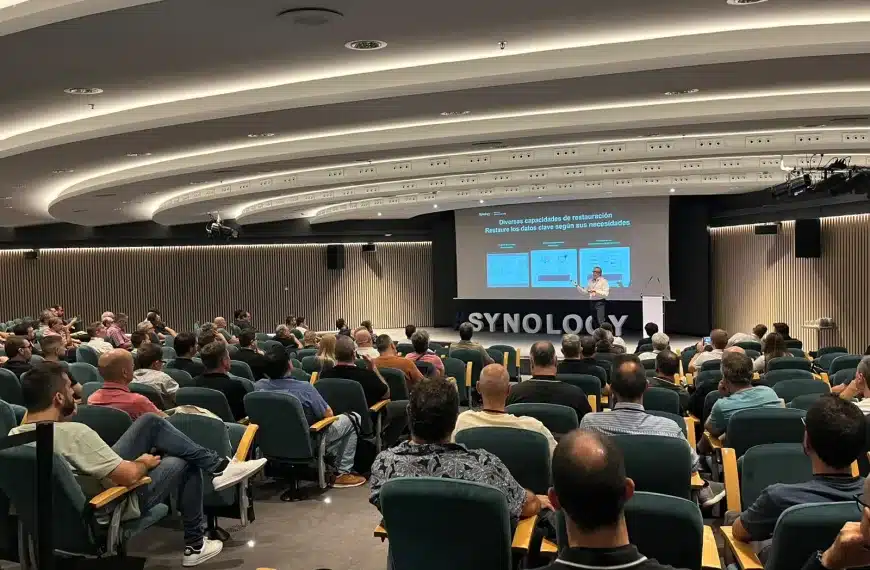Revista Byte TI - Noticias de Informática | Noticias de Tecnología | Noticias Ciberseguridad para el CIO, Director de Sistemas y Ciberseguridad 1 Synology muestra en Solution Day 2026 sus últimos avances en IA, ciberresiliencia y cloud